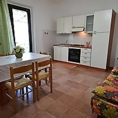Bilocale Con Terrazza 