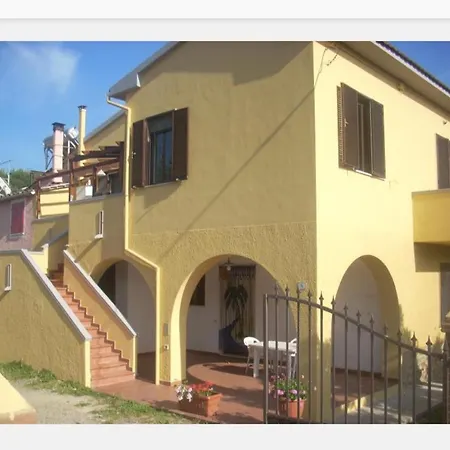 Bilocale Con Terrazza 